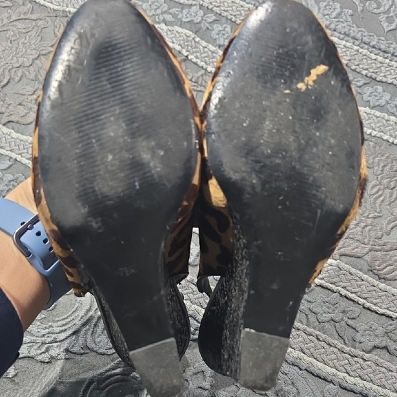 GUESS Animal Print Heels - Picture 8 of 8